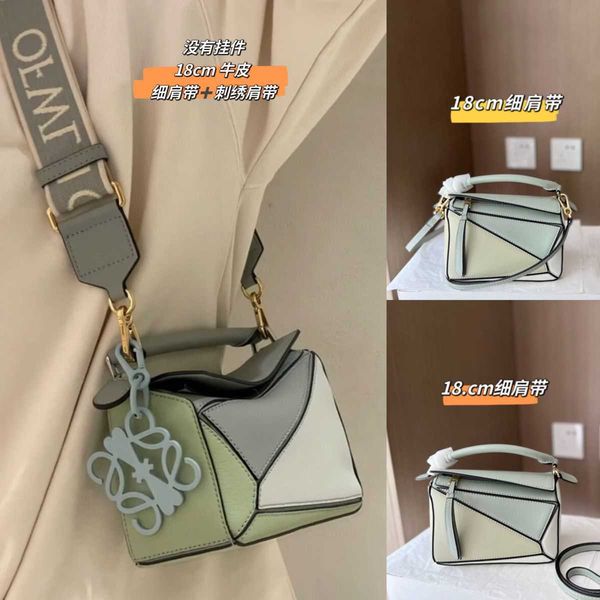luxury designer loevve bag fashion tote shoulder canvas bags colored puzzle geometric embroidered wide strap mini panel diamond checker larg
luxury designer loevve bag fashion tote shoulder canvas bags colored puzzle geometric embroidered wide strap mini panel diamond checker larg