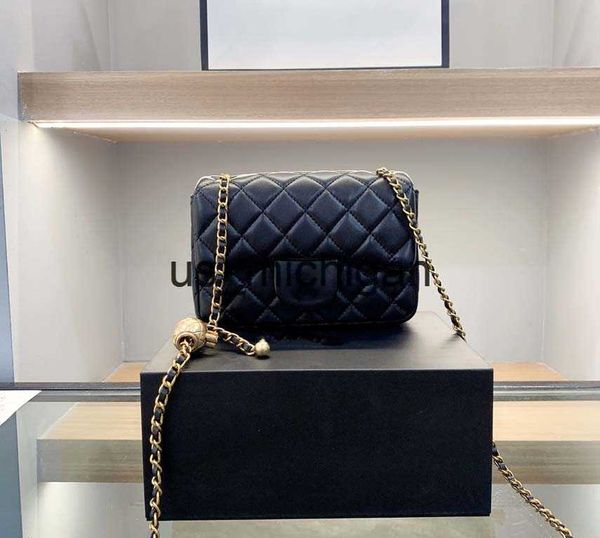 evening bags designer bags handbag totes shoulder cross body women classic caviar square sheepskin chains bag 6 color 12 j230615 j230707 j23
evening bags designer bags handbag totes shoulder cross body women classic caviar square sheepskin chains bag 6 color 12 j230615 j230707 j23