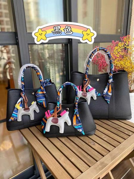 garden party bags designer grain lichee layer cow leather garden bag 2023 large capacity mommy fashion women's handbags3pi
garden party bags designer grain lichee layer cow leather garden bag 2023 large capacity mommy fashion women's handbags3pi