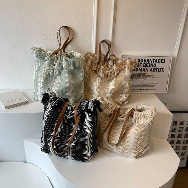 baobao women's spring/summer new niche design tassel cotton linen woven commuting tote bag women's one shoulder bag
baobao women's spring/summer new niche design tassel cotton linen woven commuting tote bag women's one shoulder bag