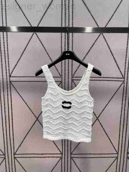 women's tanks & camis designer 23ss womens designer clothing tank womens vest solid color wavy knitted suspender vest clothes m9zg, White
women's tanks & camis designer 23ss womens designer clothing tank womens vest solid color wavy knitted suspender vest clothes m9zg, White