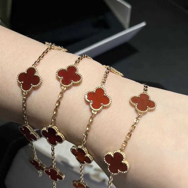 van clover bracelet double sided fourleaf clover bracelet girls highend 5flower bracelet gold 18k luxury girlfriend gift does not fade, Golden;silver
van clover bracelet double sided fourleaf clover bracelet girls highend 5flower bracelet gold 18k luxury girlfriend gift does not fade, Golden;silver