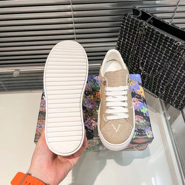 fashion r shoes real leather handmade canvas multicolor gradient technical sneakers women famous shoe trainers by brand w342 05, Black
fashion r shoes real leather handmade canvas multicolor gradient technical sneakers women famous shoe trainers by brand w342 05, Black