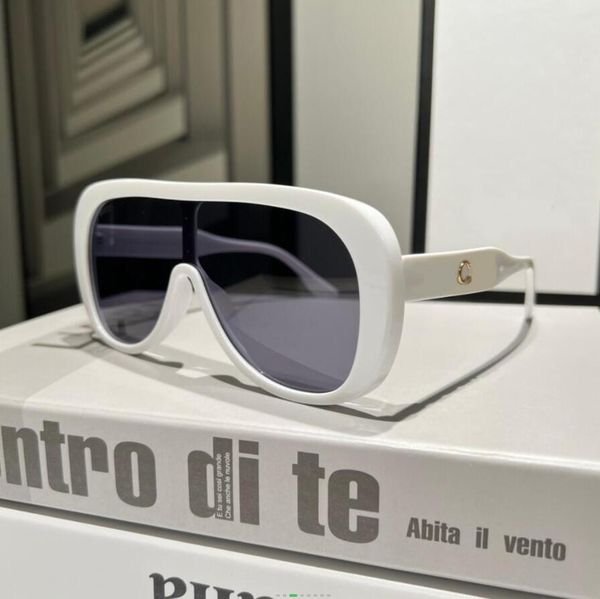 classic designer sunglass for mens woman letters sun glasses fashion goggle popular eyewear with case 5 colors highly quality, White;black
classic designer sunglass for mens woman letters sun glasses fashion goggle popular eyewear with case 5 colors highly quality, White;black