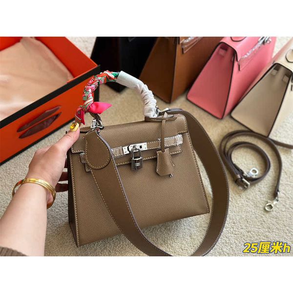 factory outlet wholesale h home kelys tote bags for sale leather bag 2023 new 25 mini second generation black silver button pink with real l
factory outlet wholesale h home kelys tote bags for sale leather bag 2023 new 25 mini second generation black silver button pink with real l