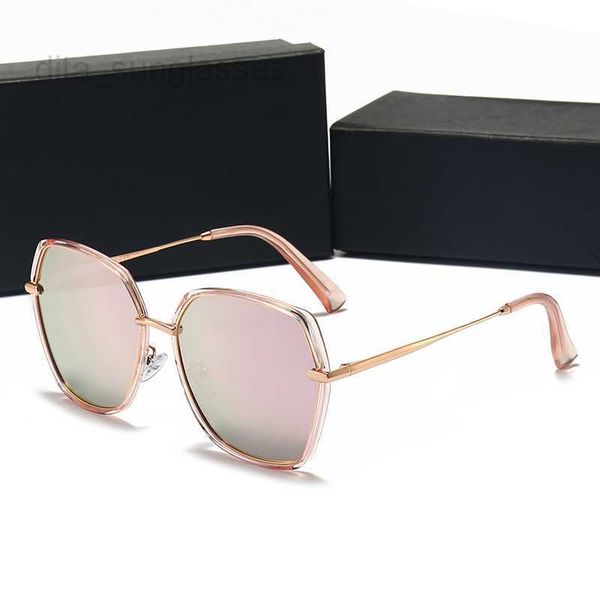 designer sunglasses fashion man woman luxury sun glasses rectangle goggle adumbral color full frame optional 1288 1282, White;black
designer sunglasses fashion man woman luxury sun glasses rectangle goggle adumbral color full frame optional 1288 1282, White;black