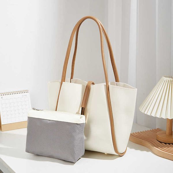 small design new women's bag fashion women's commuter mother and child bag advanced contrast color tote bag shoulder bag
small design new women's bag fashion women's commuter mother and child bag advanced contrast color tote bag shoulder bag
