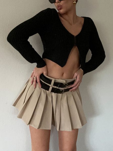 women s jumpsuits romper summer casual elastic high waist a line skirt solid color mini pleated for beaches club streetwear 230711, Black;white
women s jumpsuits romper summer casual elastic high waist a line skirt solid color mini pleated for beaches club streetwear 230711, Black;white