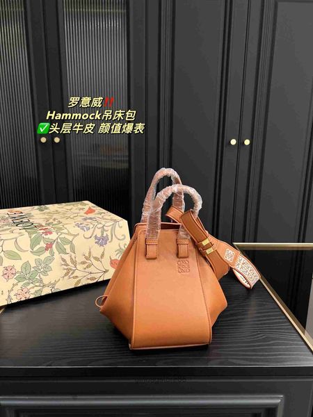 lowe bag designer loewc hammock series girl purse leather bag lady bucket hammock crossbody shoulder high-end bags wing portable totes handb
lowe bag designer loewc hammock series girl purse leather bag lady bucket hammock crossbody shoulder high-end bags wing portable totes handb