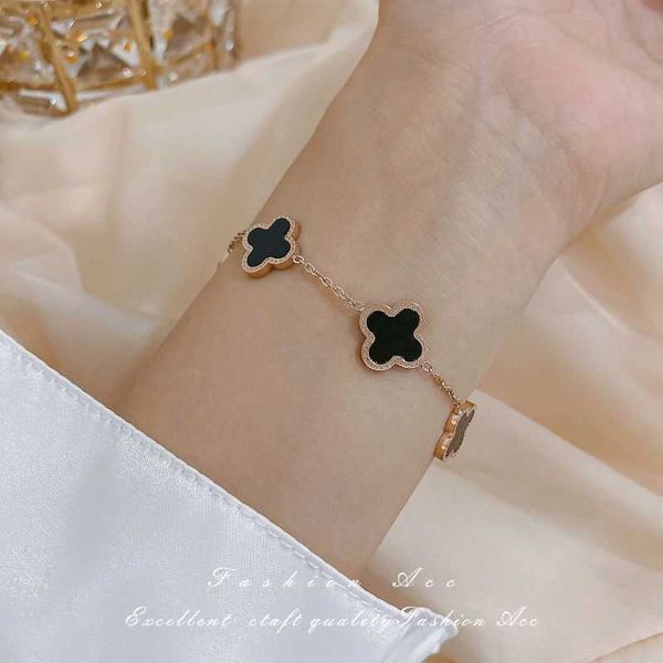 van clover bracelet titanium steel golden four leaf grass fritillaria bracelet womens style fashionable simple and light, Golden;silver
van clover bracelet titanium steel golden four leaf grass fritillaria bracelet womens style fashionable simple and light, Golden;silver