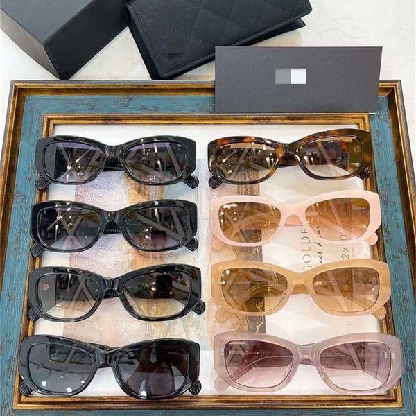2023 new little flavor jelly net red personalized fashion sunglasses women ch5493, White;black
2023 new little flavor jelly net red personalized fashion sunglasses women ch5493, White;black
