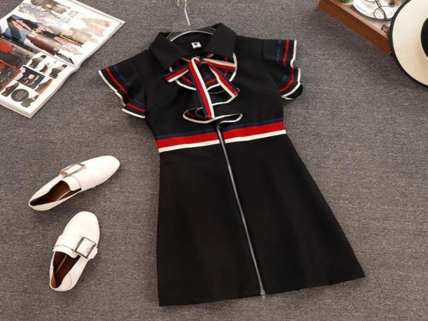 new 2019 summer runway designer women retro butterfly sleeveless bow tie collar ruffles weave striped zipper up mini dress8323003, Black;pink
new 2019 summer runway designer women retro butterfly sleeveless bow tie collar ruffles weave striped zipper up mini dress8323003, Black;pink