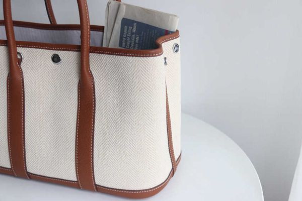 garden party bags designer contrast tote tongxing shopping bag garden 30cm large capacity light canvas with cow leather women'sntif
garden party bags designer contrast tote tongxing shopping bag garden 30cm large capacity light canvas with cow leather women'sntif