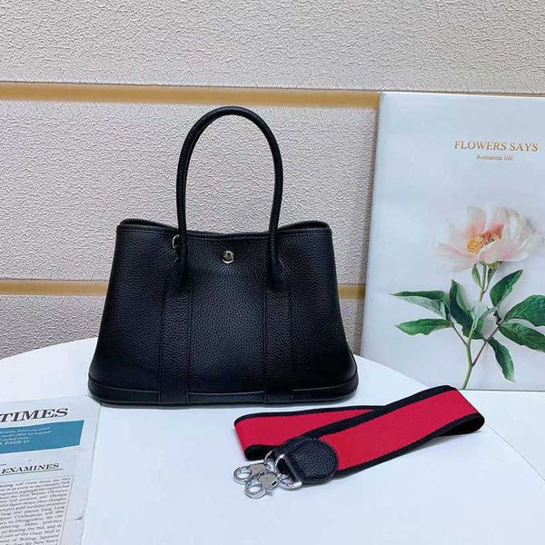 garden party bags designer summer new 2023 genuine leather bag simple versatile tote handbag large capacity 18opa
garden party bags designer summer new 2023 genuine leather bag simple versatile tote handbag large capacity 18opa