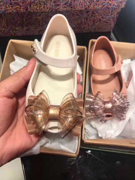 sandals 2023 children's new melissa girls' sandals big bow princess jelly shoes children's beach baby sandals candy shoes sh1, Black;red
sandals 2023 children's new melissa girls' sandals big bow princess jelly shoes children's beach baby sandals candy shoes sh1, Black;red