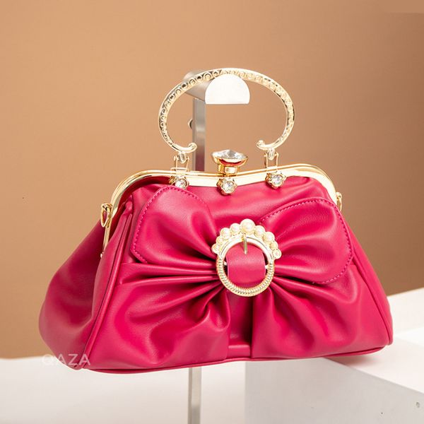 evening bags clutches bag ladies hand bags designer for women c0 sac a main femme luxury shoulder crossbody 230711
evening bags clutches bag ladies hand bags designer for women c0 sac a main femme luxury shoulder crossbody 230711