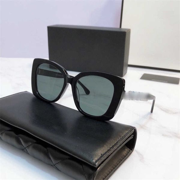 Xiao Xiang family sunglasses Xiaoxiangjia fashion trend big box Sunglasses star net red same personalized letter leg ch5422 1BI07
Xiao Xiang family sunglasses Xiaoxiangjia fashion trend big box Sunglasses star net red same personalized letter leg ch5422 1BI07