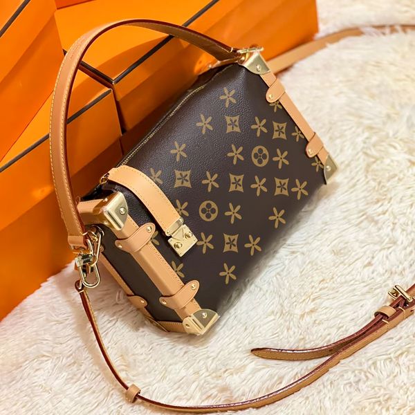 womens purse trunk box m46358 m21741 the tote hand bag men genuine leather embossed pochette travel bags luxurys designer fashion cross body
womens purse trunk box m46358 m21741 the tote hand bag men genuine leather embossed pochette travel bags luxurys designer fashion cross body