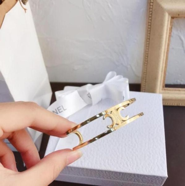 fashion style bracelets women bangle designer letter jewelry 18k gold plated stainless steel wedding lovers gift bangles whole11009119719, Black
fashion style bracelets women bangle designer letter jewelry 18k gold plated stainless steel wedding lovers gift bangles whole11009119719, Black