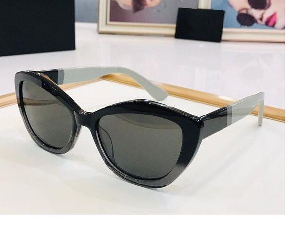 2023 women men sunglasses black white width plank full frame grey butterfly glasses available with box, White;black
2023 women men sunglasses black white width plank full frame grey butterfly glasses available with box, White;black