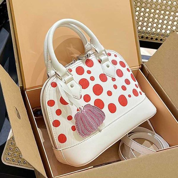 sell seashell bag fashion designer handbags shoulder bags women leather designer crossbody bags luxurys handbags designers tote womens shopp
sell seashell bag fashion designer handbags shoulder bags women leather designer crossbody bags luxurys handbags designers tote womens shopp