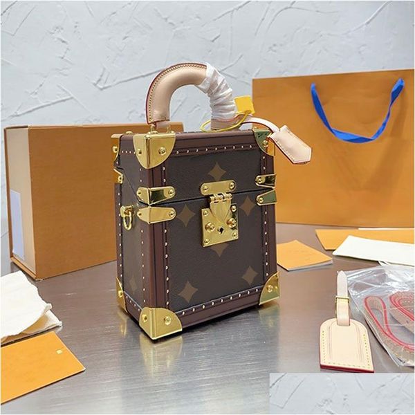 wallets luxury famous designers trunk box shoder bags mini soft canvas magnetic buckle closure old flowers letters satchel handbags dh67q, Red;black
wallets luxury famous designers trunk box shoder bags mini soft canvas magnetic buckle closure old flowers letters satchel handbags dh67q, Red;black