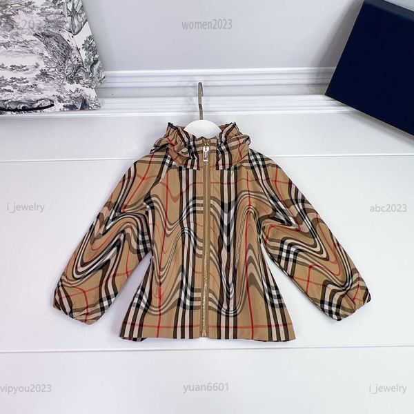 2023 designer kids coats child jacket baby hooded design outwear checker pattern printing sunscreen clothing multiple product, Blue;gray
2023 designer kids coats child jacket baby hooded design outwear checker pattern printing sunscreen clothing multiple product, Blue;gray