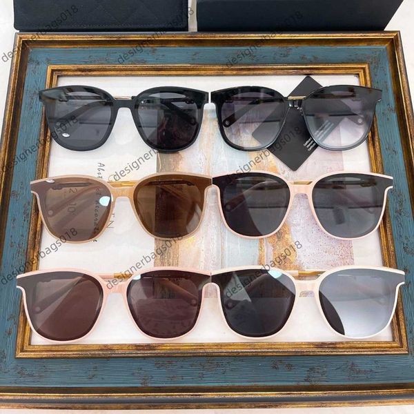 xiaoxiangjia's new box fashion sunglasses for women 7216 rose powder plate advanced sensory, White;black
xiaoxiangjia's new box fashion sunglasses for women 7216 rose powder plate advanced sensory, White;black