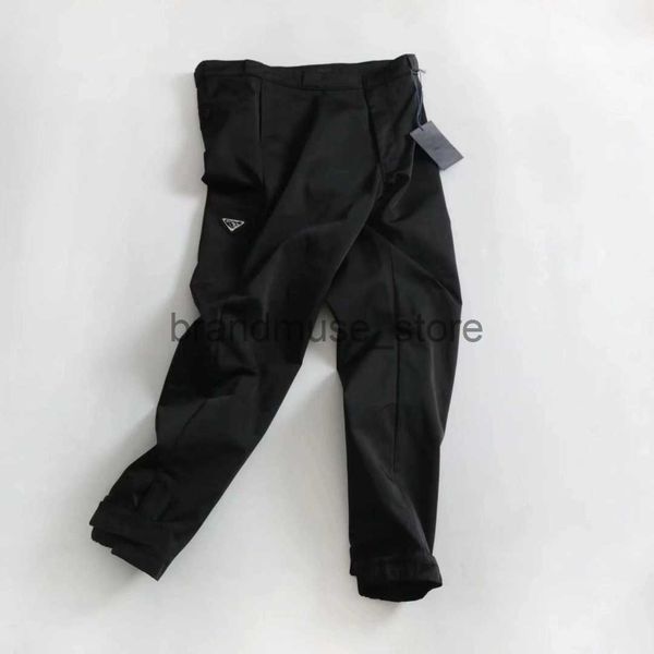 mens pants 2023 mens cargo pants r brand mens trousers outdoor casual pants comfortable luxury sports pants with multiple pockets mens stree, Black
mens pants 2023 mens cargo pants r brand mens trousers outdoor casual pants comfortable luxury sports pants with multiple pockets mens stree, Black