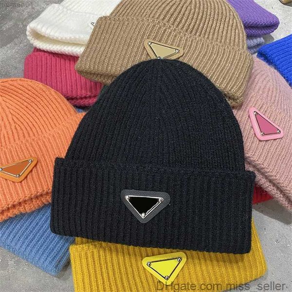 designer fashion mens beanie hat winter hat solid color letter outdoor woman beanies bonnet man head warm cashmere knitted skull cap trucker, Blue;gray
designer fashion mens beanie hat winter hat solid color letter outdoor woman beanies bonnet man head warm cashmere knitted skull cap trucker, Blue;gray