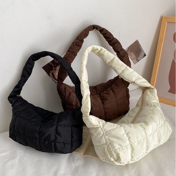 evening bags oxford cloth womens shoulder bag folds rhombus embroidery thread underarm niche design simple handbags for women 230711
evening bags oxford cloth womens shoulder bag folds rhombus embroidery thread underarm niche design simple handbags for women 230711