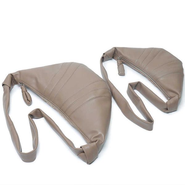 ox horn lemaire bag 2023 genuine leather horn bag medium song bag large cowhide crossbody bag small design
ox horn lemaire bag 2023 genuine leather horn bag medium song bag large cowhide crossbody bag small design