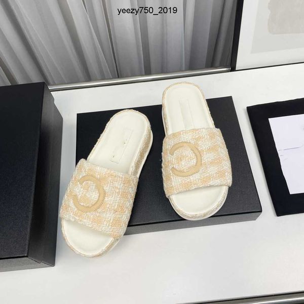 ccity designer beach shoes luxury slippers women fashion leather sandals classic slipper outdoor slides woman channel gifts ajh
ccity designer beach shoes luxury slippers women fashion leather sandals classic slipper outdoor slides woman channel gifts ajh