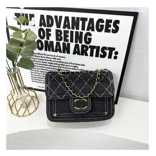 designer channel bag handbags beach crossbody purses the tote shoulder bag luxurys fashion brands man woman square canvas messenger makeup b
designer channel bag handbags beach crossbody purses the tote shoulder bag luxurys fashion brands man woman square canvas messenger makeup b