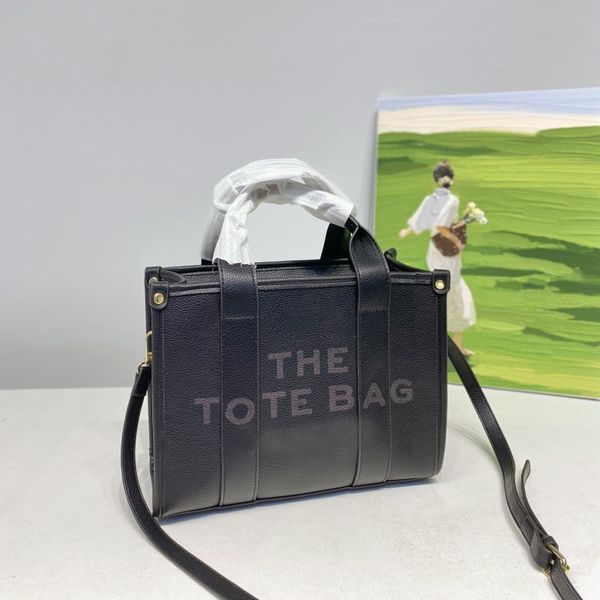 tote bag square canvas bag designer bag womens bag leather bag single shoulder bag classic crossbody bag elegant armpit bag top
tote bag square canvas bag designer bag womens bag leather bag single shoulder bag classic crossbody bag elegant armpit bag top