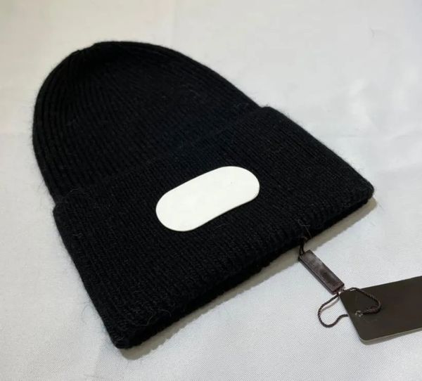brand designer designer hats new knitted hat fashion letter printing cap popular warm windproof stretch multi-color high-quality beanie, Blue;gray
brand designer designer hats new knitted hat fashion letter printing cap popular warm windproof stretch multi-color high-quality beanie, Blue;gray