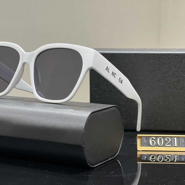 designer glasses fashion products afraid of sun protection large frame sunglasses classic luxury driving car for men and women series, White;black
designer glasses fashion products afraid of sun protection large frame sunglasses classic luxury driving car for men and women series, White;black