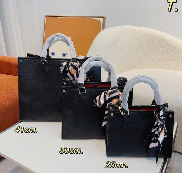 classic designers bag embossing flower tote bags shopping bag shoulder crossbody purse genuine leather large capacity women purses 3 size ca, Silver
classic designers bag embossing flower tote bags shopping bag shoulder crossbody purse genuine leather large capacity women purses 3 size ca, Silver
