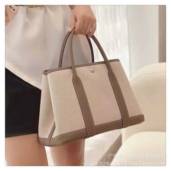 garden party bags designer 2023 canvas bag handheld women's spliced cowhide contrast leather shoulder tote1p90
garden party bags designer 2023 canvas bag handheld women's spliced cowhide contrast leather shoulder tote1p90