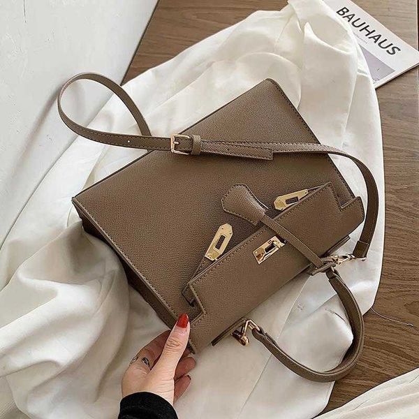 h home original kelys tote bags online store high grade small bag for women 2023 large capacity new fashion versatile one shoulder messenger
h home original kelys tote bags online store high grade small bag for women 2023 large capacity new fashion versatile one shoulder messenger