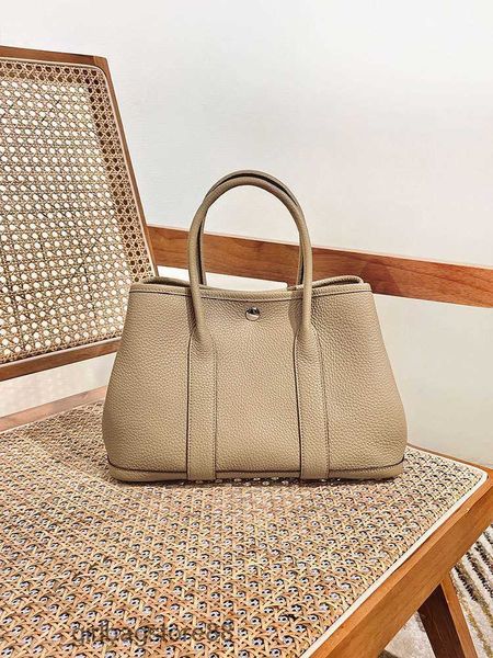 garden party fashion bag garden totes designer leather h tote lady bags 2023 large women's garden party premium capacity handbag tote y
garden party fashion bag garden totes designer leather h tote lady bags 2023 large women's garden party premium capacity handbag tote y