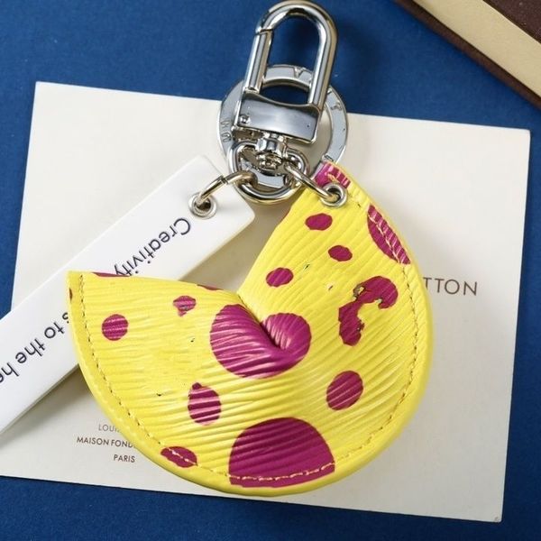 luxury designer key wallet cute lucky cookie key chain shoulder bag handbag totes keyring pendant famous designer women's purses keycha, Red;blue
luxury designer key wallet cute lucky cookie key chain shoulder bag handbag totes keyring pendant famous designer women's purses keycha, Red;blue