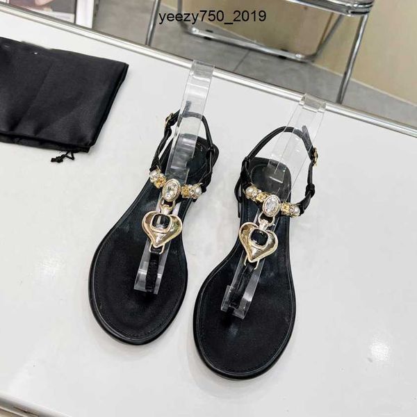 quality channel ccity designer slides beach shoes luxury sandals xn52 fashion slippers women classic outdoor flat shoes high
quality channel ccity designer slides beach shoes luxury sandals xn52 fashion slippers women classic outdoor flat shoes high