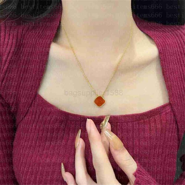fashion classic 4/four leaf clover pendants necklaces mother-of-pearl stainless steel plated 18kwomen girl valentine's mother's da, Silver
fashion classic 4/four leaf clover pendants necklaces mother-of-pearl stainless steel plated 18kwomen girl valentine's mother's da, Silver