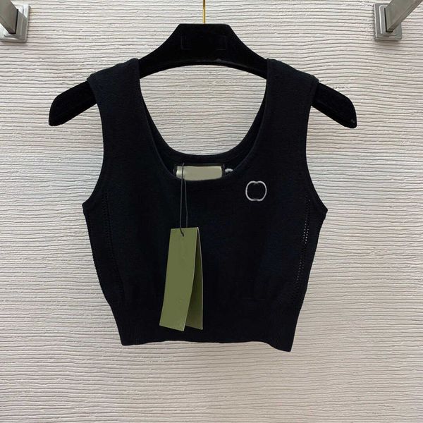 23ss womens knits womens designer clothing side cut out design embroidered logo sleeveless small underlay knitted tank women clothes, White
23ss womens knits womens designer clothing side cut out design embroidered logo sleeveless small underlay knitted tank women clothes, White