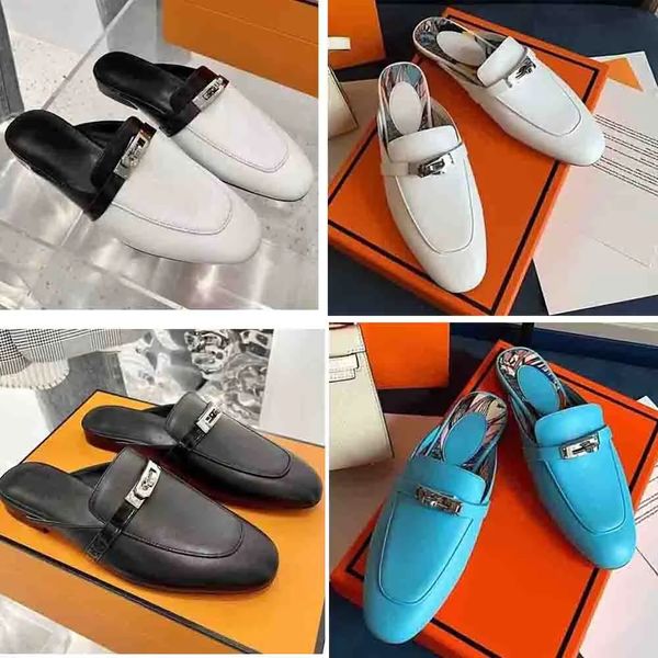 22s winter women casual loafer slipper flats loafers calfskin leather low heel casual shoes luxury brands metal chain shoe with box, Black
22s winter women casual loafer slipper flats loafers calfskin leather low heel casual shoes luxury brands metal chain shoe with box, Black