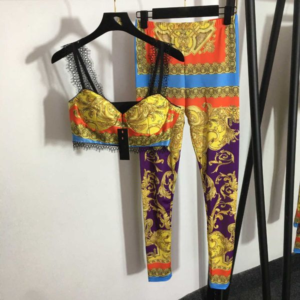 23ss women tracksuit yoga suit womens designer clothing exercise set printed lace strap bra slim fit and slim fit women clothes, Gray
23ss women tracksuit yoga suit womens designer clothing exercise set printed lace strap bra slim fit and slim fit women clothes, Gray