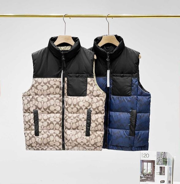 autumn and winter classic old age splicing down vest, layer upon layer lock velvet, never run velvet, stand collar windproof design, protect, Black
autumn and winter classic old age splicing down vest, layer upon layer lock velvet, never run velvet, stand collar windproof design, protect, Black