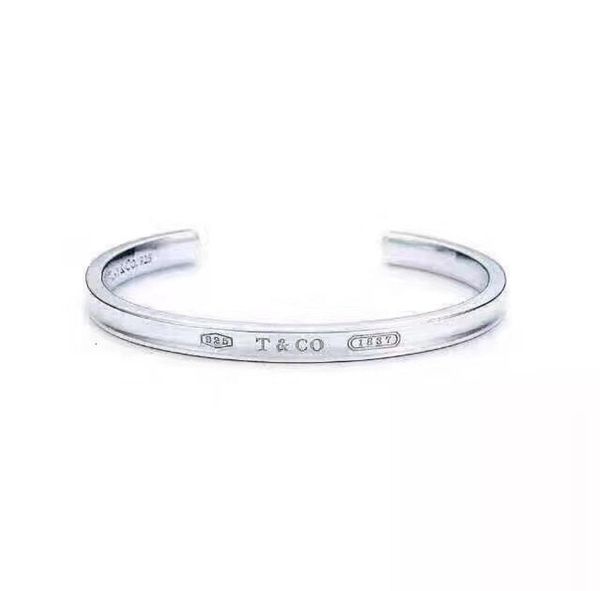 2020 fashion highquality ladies bracelet daily matching dress accessories the hard bracelet for dinner party kyk87075573, Black
2020 fashion highquality ladies bracelet daily matching dress accessories the hard bracelet for dinner party kyk87075573, Black