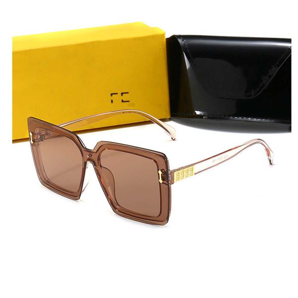 new designer fd sunglasses pattern counter packaging luxury brand men womens polarized strong light oversized beach uv proof gradient sungla, White;black
new designer fd sunglasses pattern counter packaging luxury brand men womens polarized strong light oversized beach uv proof gradient sungla, White;black